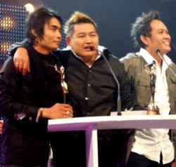 Charlie ST12: Dibilang Kampungan, Silahkan!