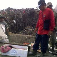 Bayi Tak Bernyawa Ditemukan di Pembuangan Sampah