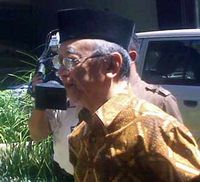 Gus Solah Temui SB