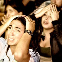 Sepakbola, Agama, dan Anglikan