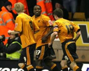 Juara Championship, Wolves Promosi