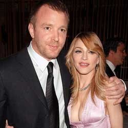 Madonna dan Mantan Suami Masih Dekat