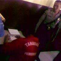 Absen Dikawal, Seorang Siswa Tahanan Ikuti Unas SMA Susulan