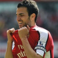 Fabregas Yakin Kalahkan MU  