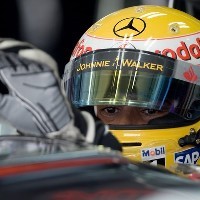 Hamilton Akui Sempat Pikirkan Mundur