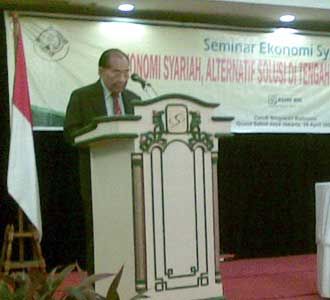 Ekonomi Syariah Masih Tumbuh