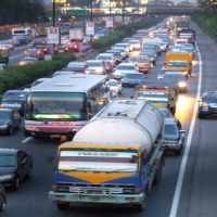 Polisi Cepek Kuasai Pertigaan Kebayoran Lama-Gandaria