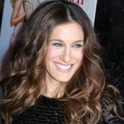 Sarah Jessica Parker Sewa Rahim! 
