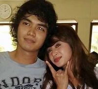 Dewi Persik Metal