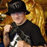 Hatton Akui Dalam Performa Terbaiknya