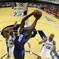 Spurs Tamat, Rockets Terhambat