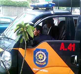 Belasan Perokok Digaruk Satpol PP