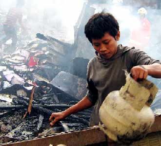 Api Lalap Rumah Makan Sunda