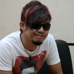 Gitaris Radja Selingkuh Dengan Anak di Bawah Umur