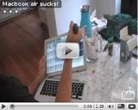 Waduh! Pria Tusuk Macbook Air dengan Pisau