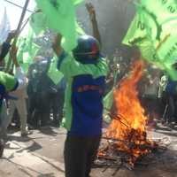 Buruh Desak Kejari Selesaikan Kisruh Hotel Grand Aquila