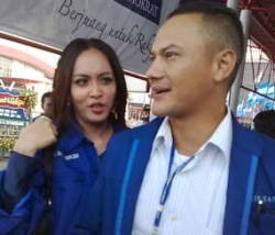 Adjie Massaid dan Angie Nikah Siri September 2008