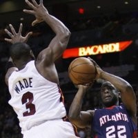 Wade antar Heat Samakan Kedudukan
