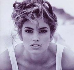 Suami Cindy Crawford Dituduh Lecehkan 2 Perempuan