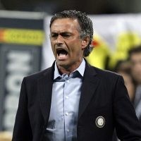Mourinho Bungkam Kritik dan Interisti