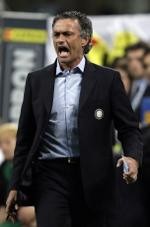 Mourinho Bungkam Kritik dan Interisti