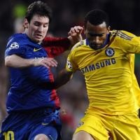 Fergie: Chelsea Bisa Hentikan Barca