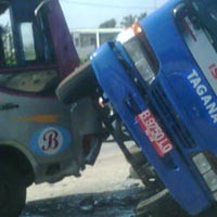 4 Mobil Tabrakan di Tol Jatiwarna, Macet 4 Km