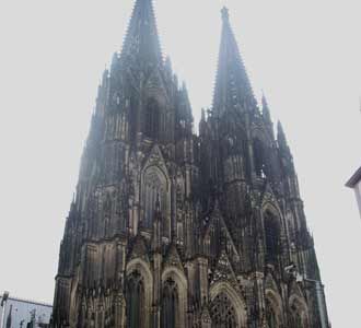 Katedral Koln & Persemayaman 3 Raja