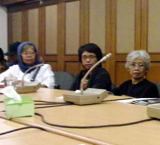 Kontras Datangi Komnas HAM