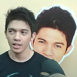 Irwansyah Ingin Pacari Perempuan Berkerudung