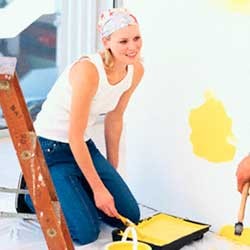 Mengecat Rumah Bak Profesional, Ini Tipsnya!