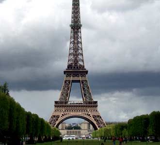 Eiffel yang Romantis