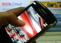 Mobile-8 Ingin Jaring 50 Ribu Pelanggan BlackBerry