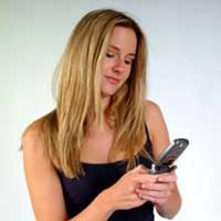 161 Juta SMS Ditebar untuk Sukseskan Pilpres 