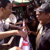 Karyawan Hotel Garden Gagalkan Eksekusi