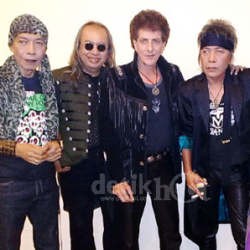 Dirayu Mira Lesmana, God Bless Ungkap Kehidupan Pribadi 