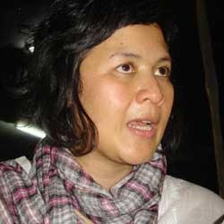 Sita Nursanti Nggak Mampu Goyang Dombret