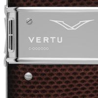 Exotic: Ponsel Kulit Buaya, Ular dan Burung Unta