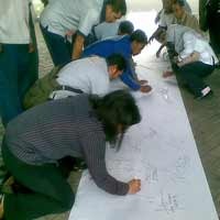 Karyawan PD Pasar Ngelurug Kantor DPRD Surabaya