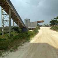 Keluarga Mbok Ruwami akan Gugat Semen Gresik