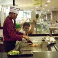 Terenyuh Rasa Sakura Teppanyaki yang Ringan