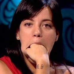 Lily Allen Sebut Victoria Beckham Mirip Monster