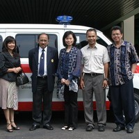 Ambulans Pepsodent Agar Masyarakat Sadar Kesehatan Gigi