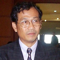 Kongres Nasional Golput Dibubarkan, Sri Bintang Ditangkap