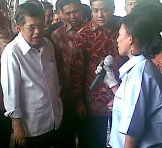 JK Tinjau Pabrik Tabung Gas 