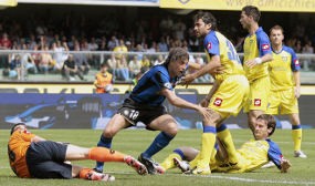 Imbang 2-2, Chievo Tunda Pesta Inter