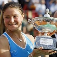 Atasi Kuznetsova, Safina Juara