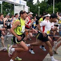 Saat Diplomat Adu Lari