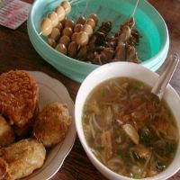 Anget-Anget Soto Kudus, Sluurrp!