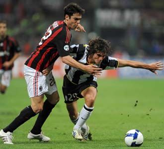 Milan-Juventus Berbagi Poin